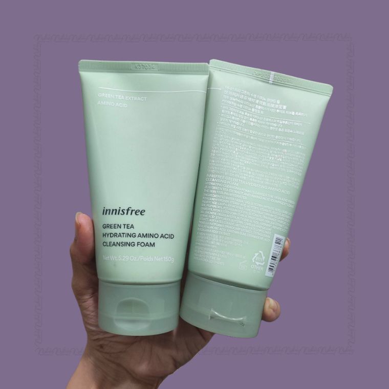 The Innisfree Green Tea Hyaluronic Acid Face Cleanser